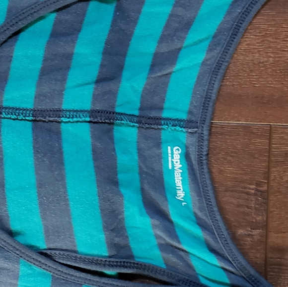 Gap Maternity Dress - Picture 3 of 3